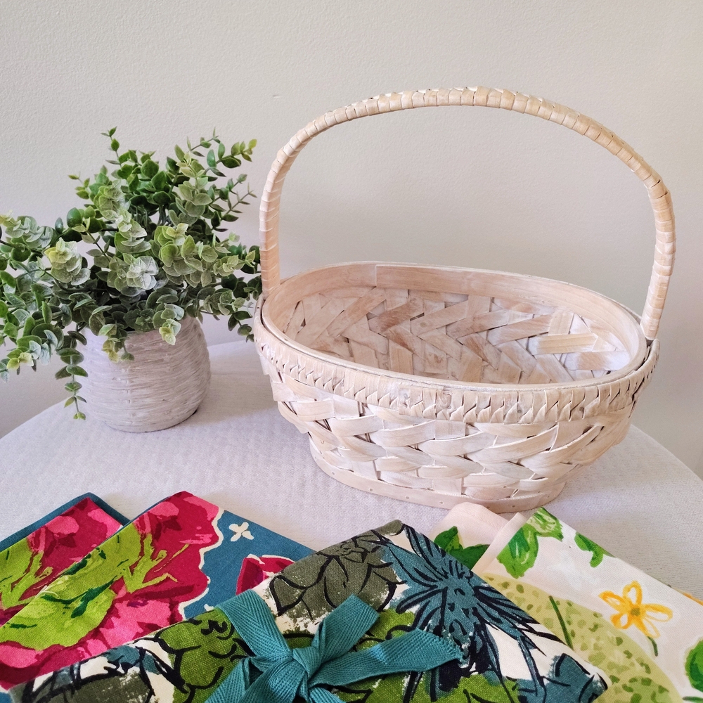 Natural Woven Basket with Handle with 6 NWT 'tag' Brand Dishtowels